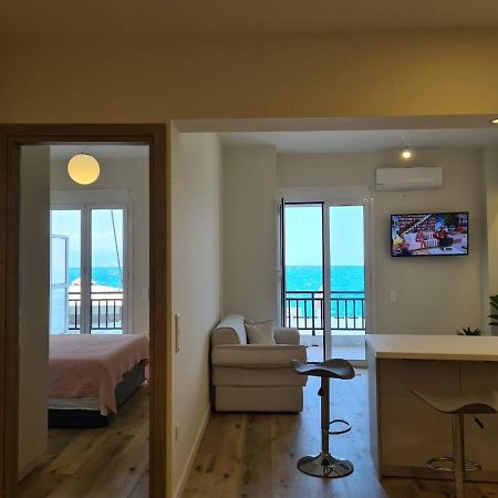 Grace Seaside Apartman Lutráki Kültér fotó