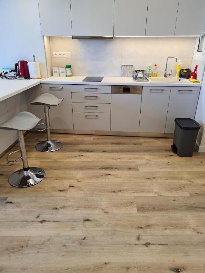 Grace Seaside Apartman Lutráki Kültér fotó