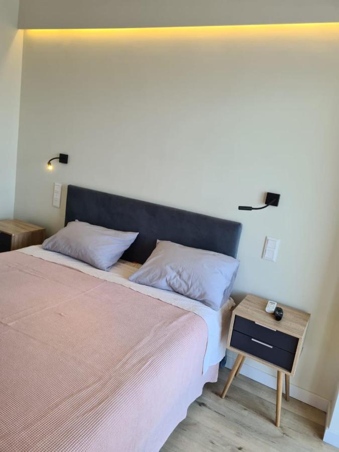Grace Seaside Apartman Lutráki Kültér fotó