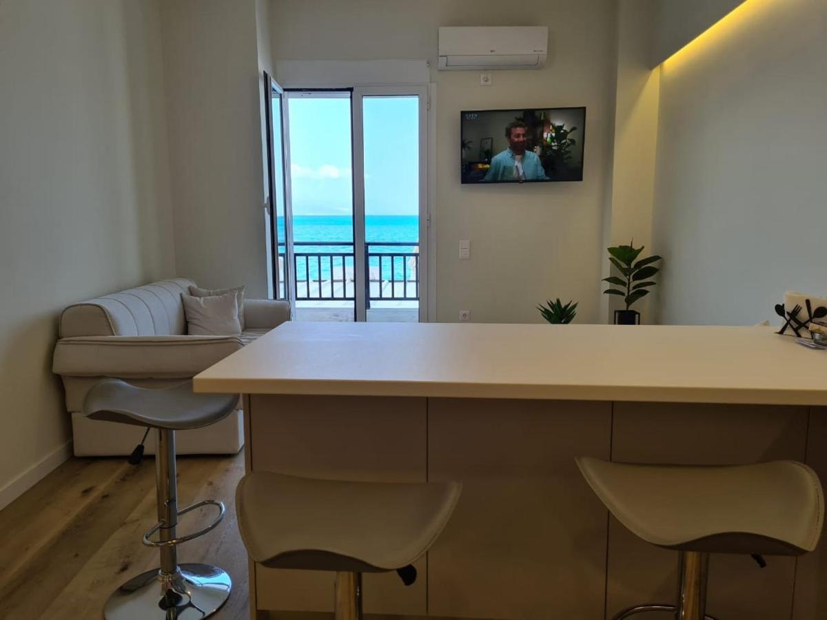 Grace Seaside Apartman Lutráki Kültér fotó