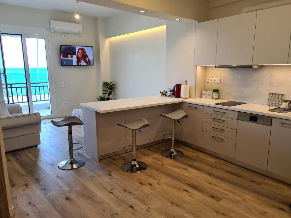 Grace Seaside Apartman Lutráki Kültér fotó