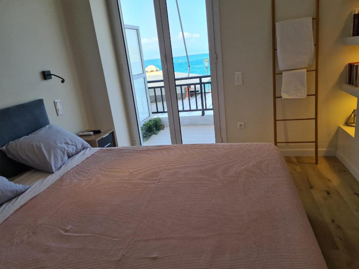 Grace Seaside Apartman Lutráki Kültér fotó